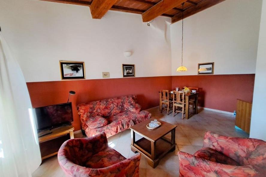 Le Valli Tuscany Помаранче Экстерьер фото